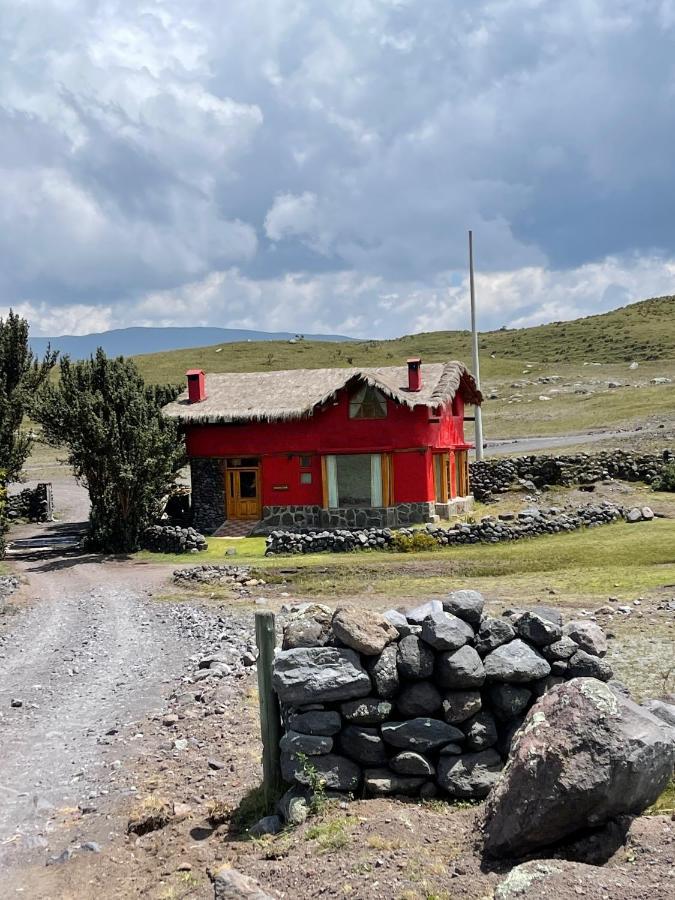 Hotel Tambopaxi Machachi Exterior photo